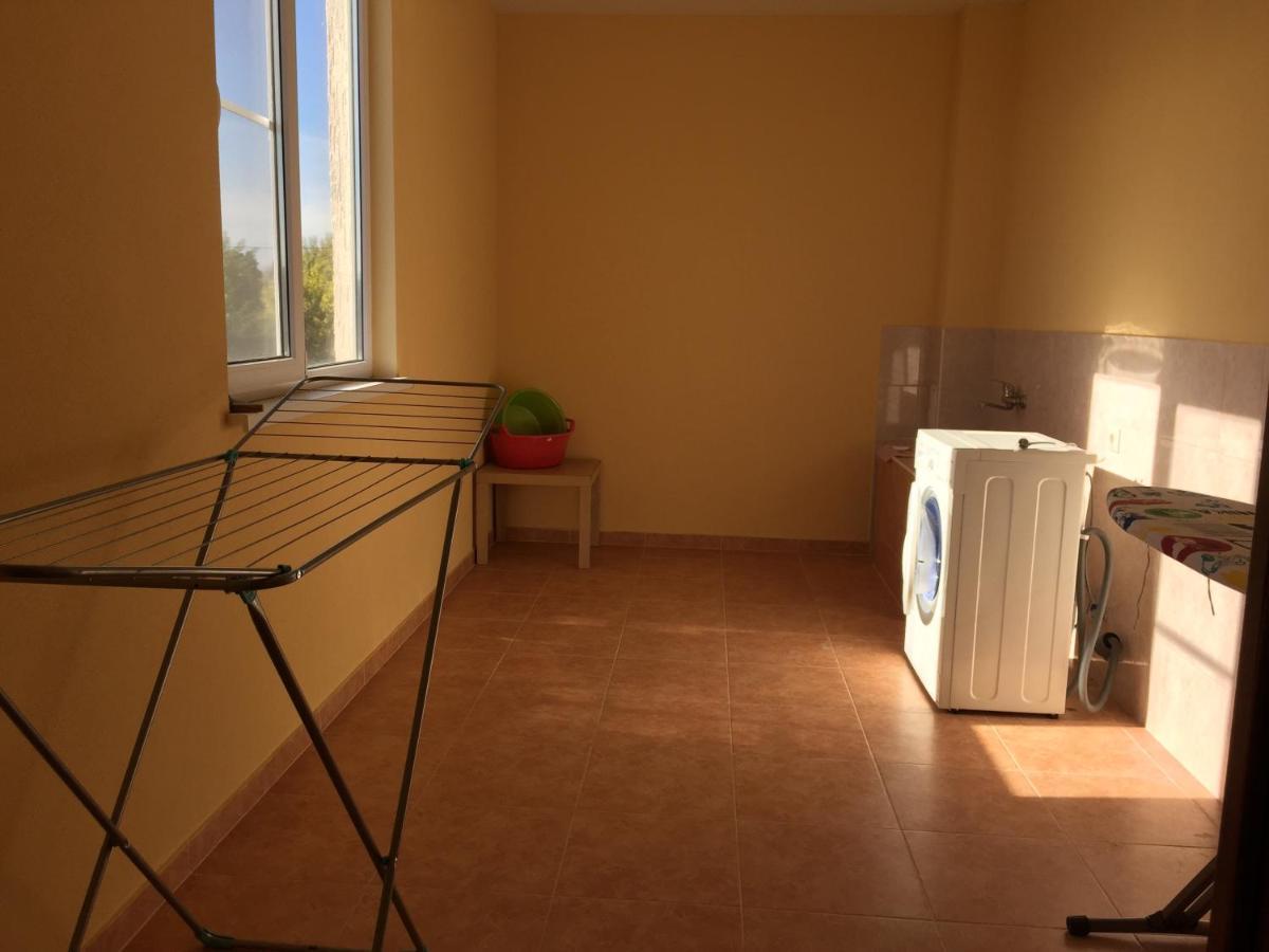 Solomon Hotel Alakhadze Bagian luar foto