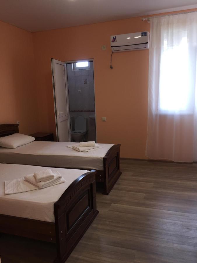 Solomon Hotel Alakhadze Bagian luar foto